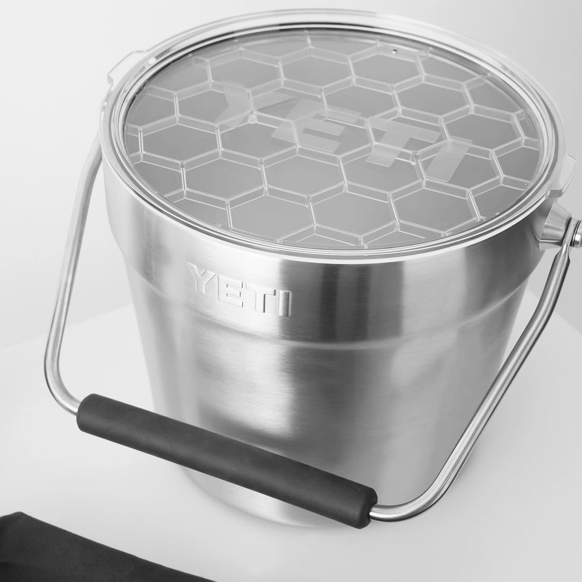 YETI Beverage Bucket in Steel 