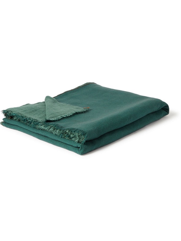 Photo: RD.LAB - Tubo Fringed Two-Tone Linen, Cashmere and Silk-Blend Throw