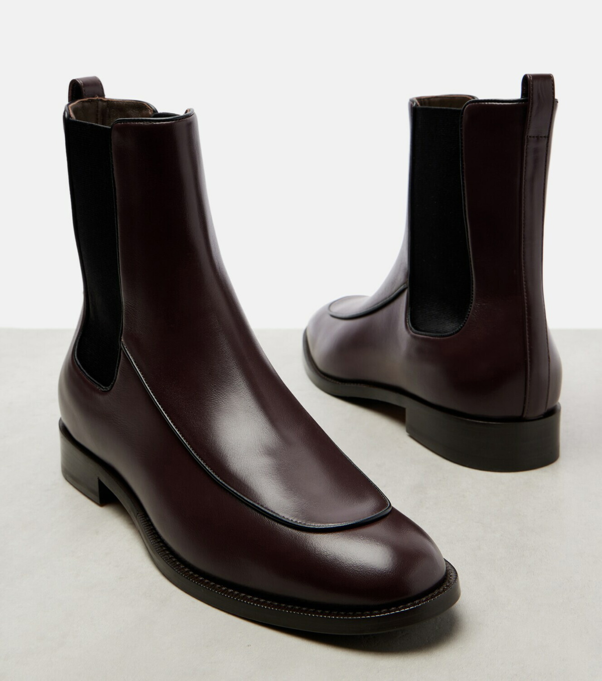 Max Mara Mirto leather Chelsea boots