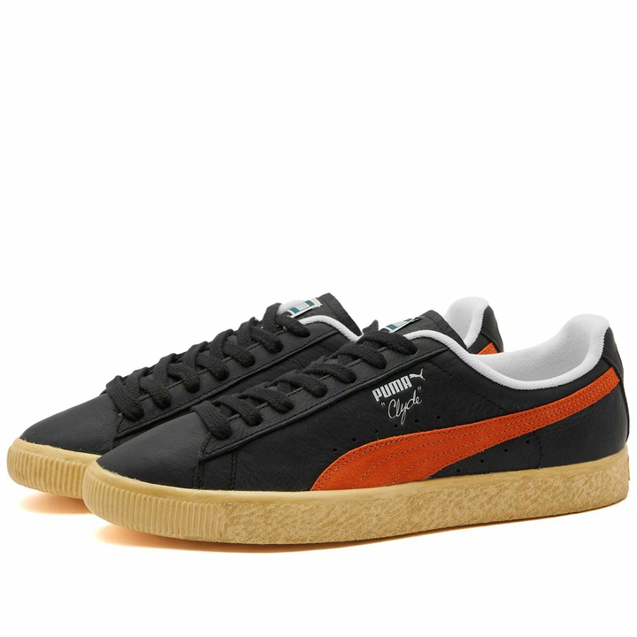 Photo: Puma Men's Clyde Vintage Sneakers in Puma Black/Rickie Orange