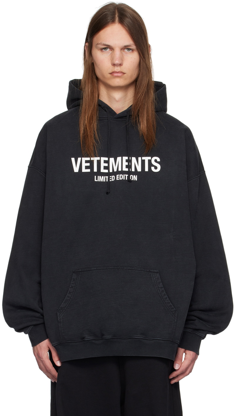 VETEMENTS LIMITED EDITION ブラックパーカー XS VETEMENTS Black 'Limited Edition' Logo Hoodie Vetements