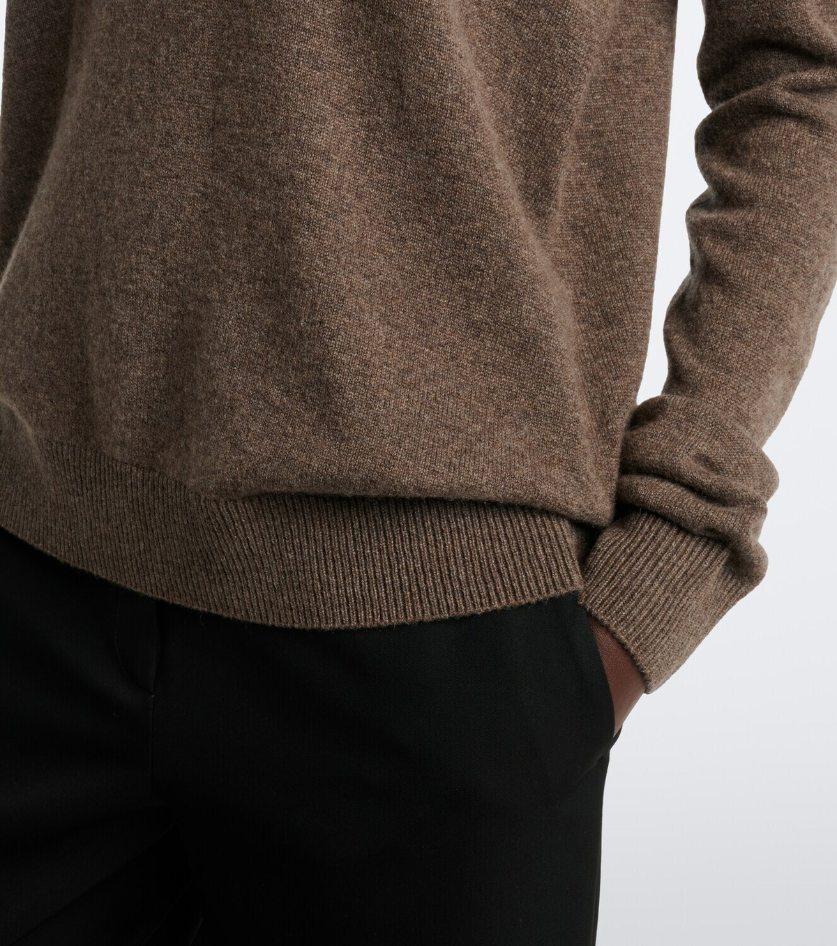 The Row Phora cashmere sweater