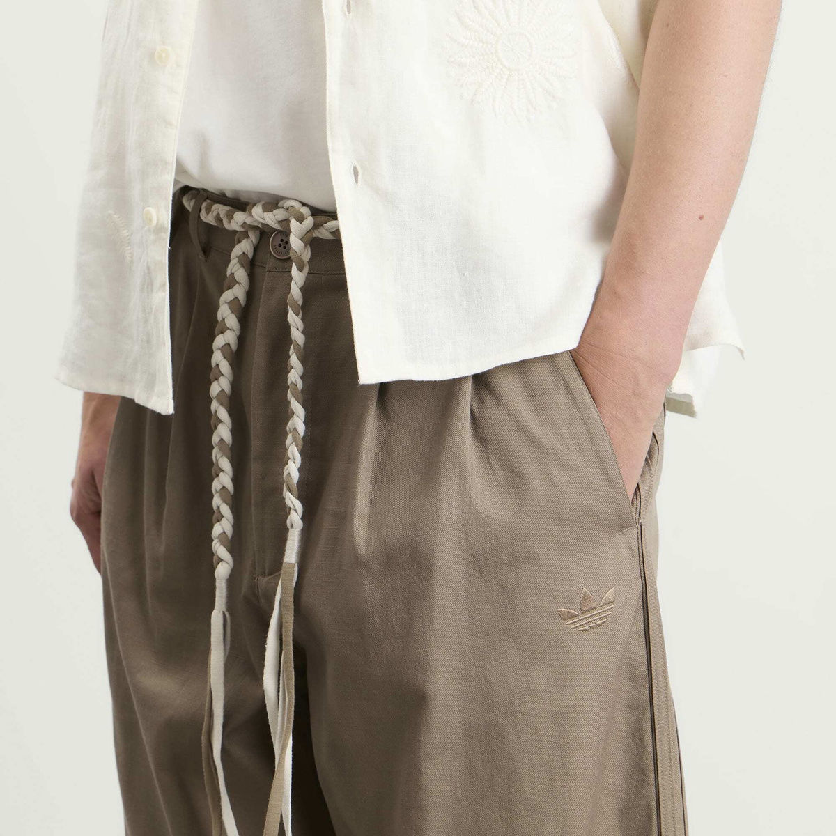 Adidas Men's Resort Pants in Khaki Six
