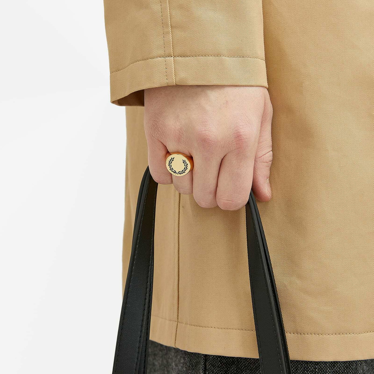 指輪・リング FRED PERRY Laurel Wreath Ring 5FT0024 Laurel Wreath Ring - Metallic Silver | Accessories | Hats
