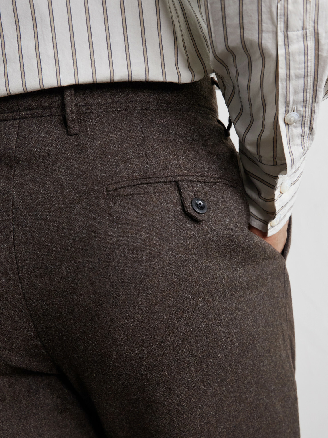 Slowear - Tapered Pleated Wool-Blend Flannel Trousers - Brown