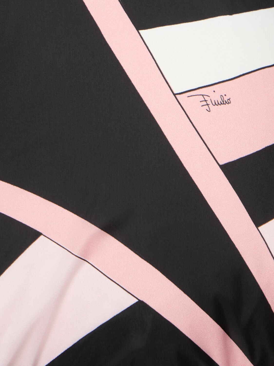 EMILIO PUCCI 黒ロング ダウンジャケット 36 EMILIO PUCCI 黒ロング ダウンジャケット 36
