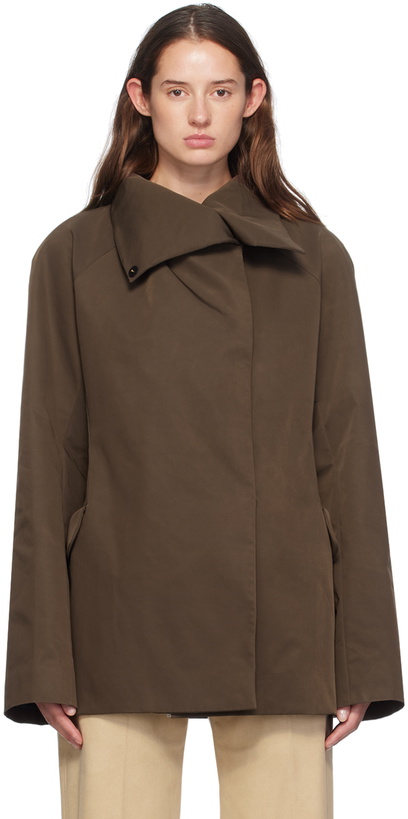 Photo: GIA STUDIOS Brown High Neck Coat