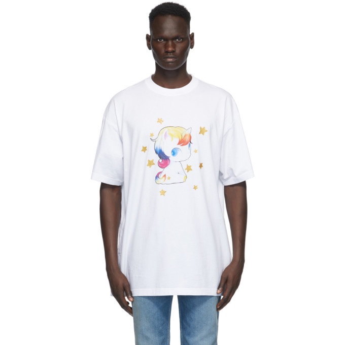 VETEMENTS White Heartbreaker Unicorn T-Shirt Vetements