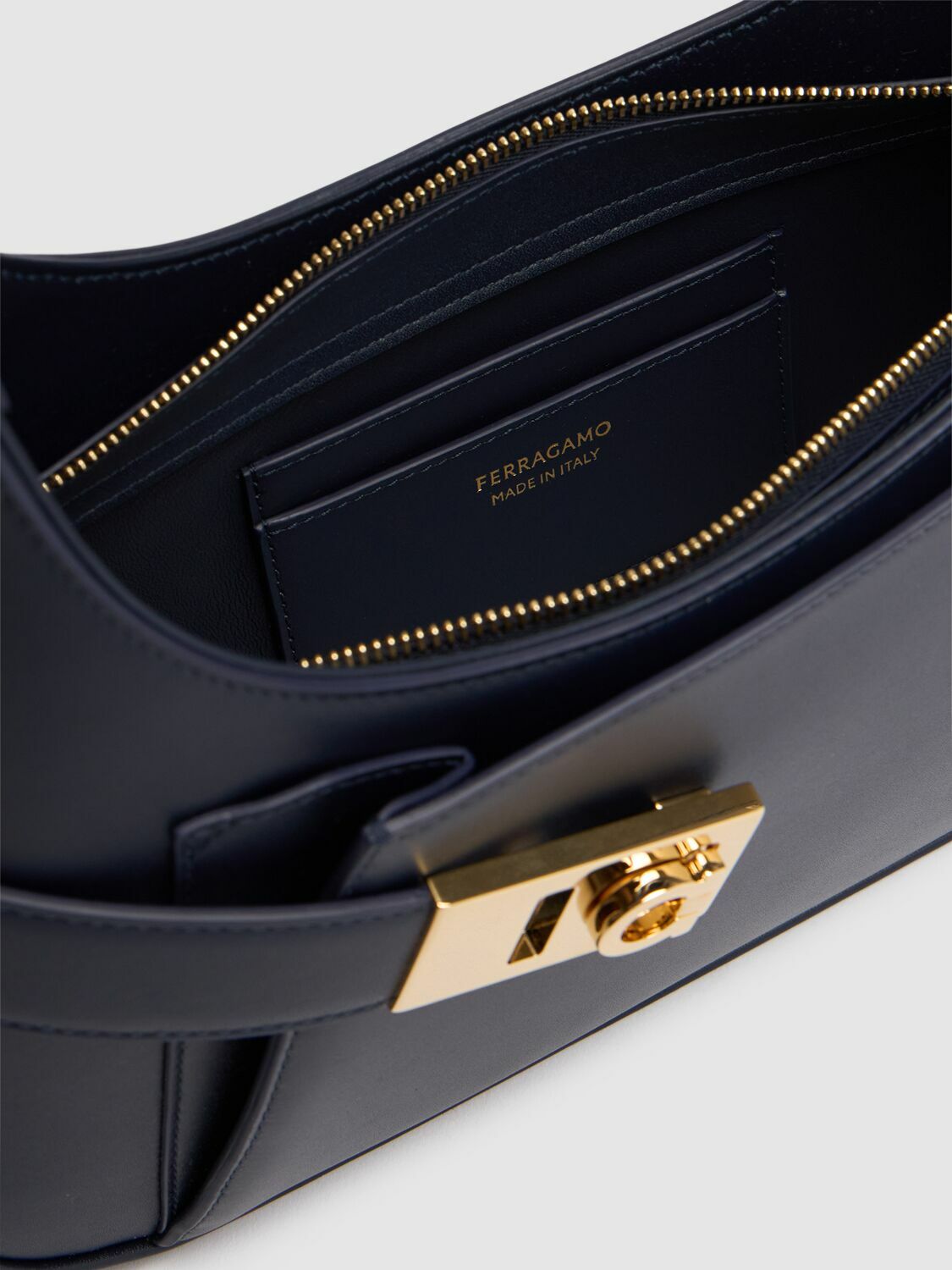 バッグ Archive Salvatore Ferragamo leather bag FERRAGAMO Small Archive Leather Shoulder Bag Salvatore Ferragamo