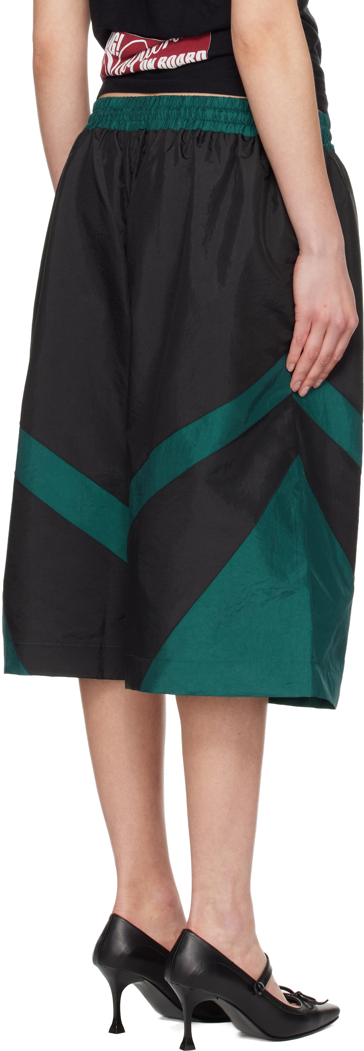 VAQUERA Green & Black Windbreaker Shorts