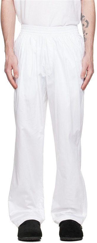 Photo: True Tribe Off-White Chill Steve Lounge Pants