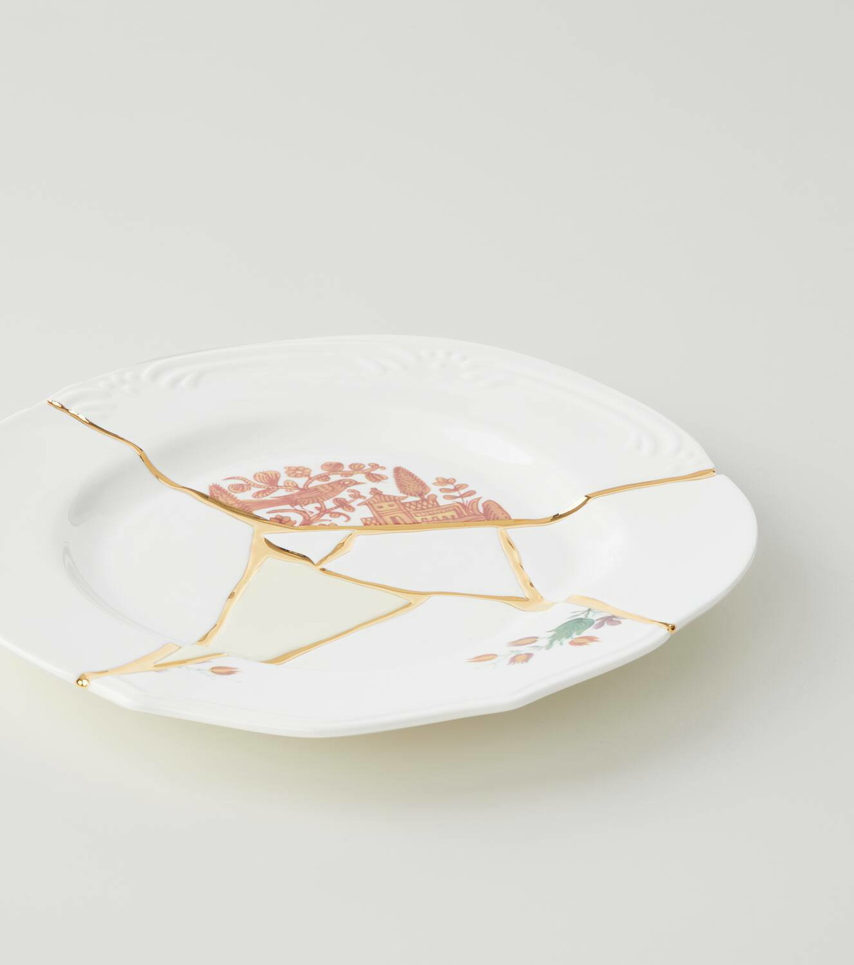 Seletti Kintsugi dinner plate by Marcantonio Raimondi Malerba