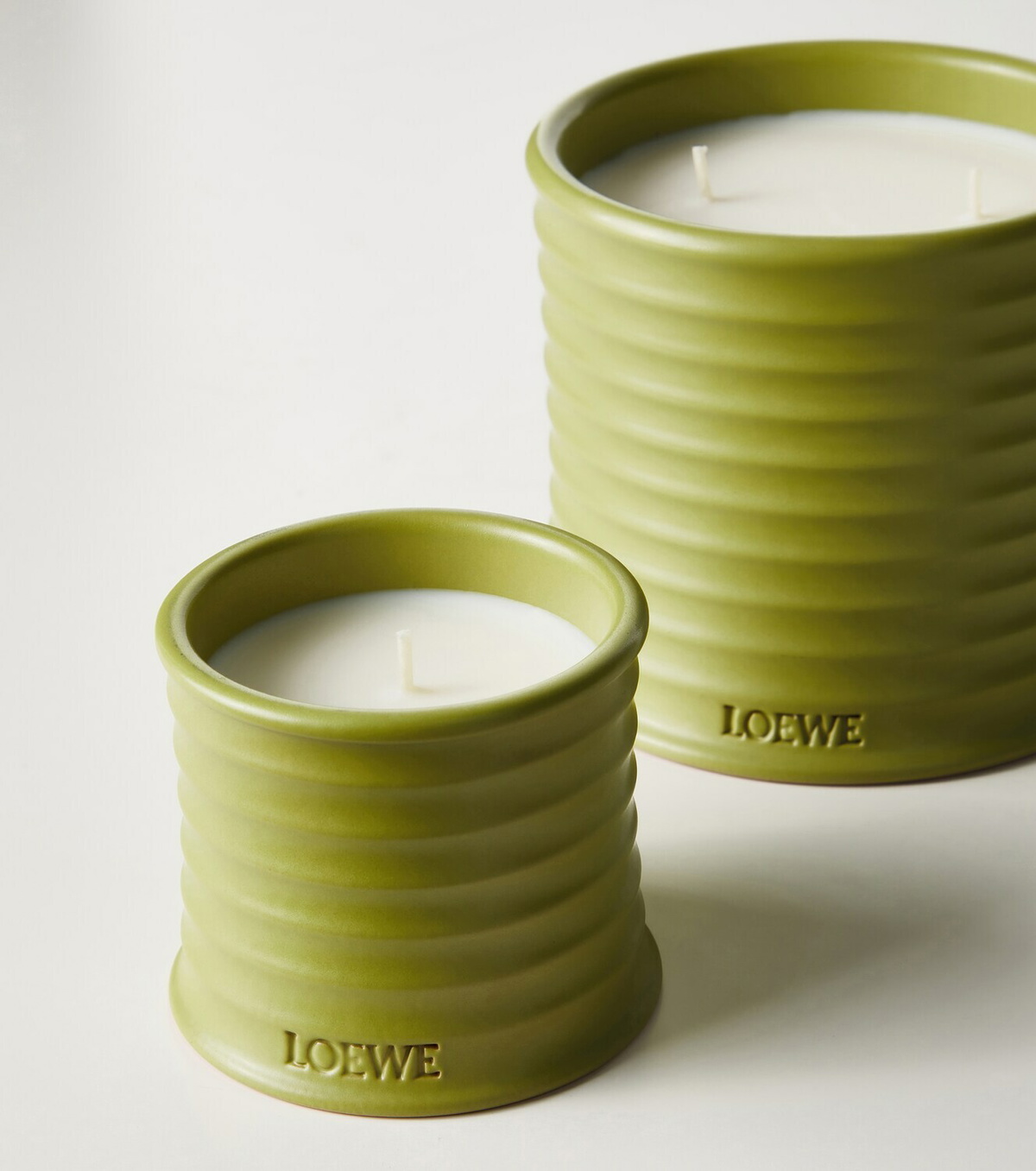 Loewe Home Scents Pistachio Small scented candle