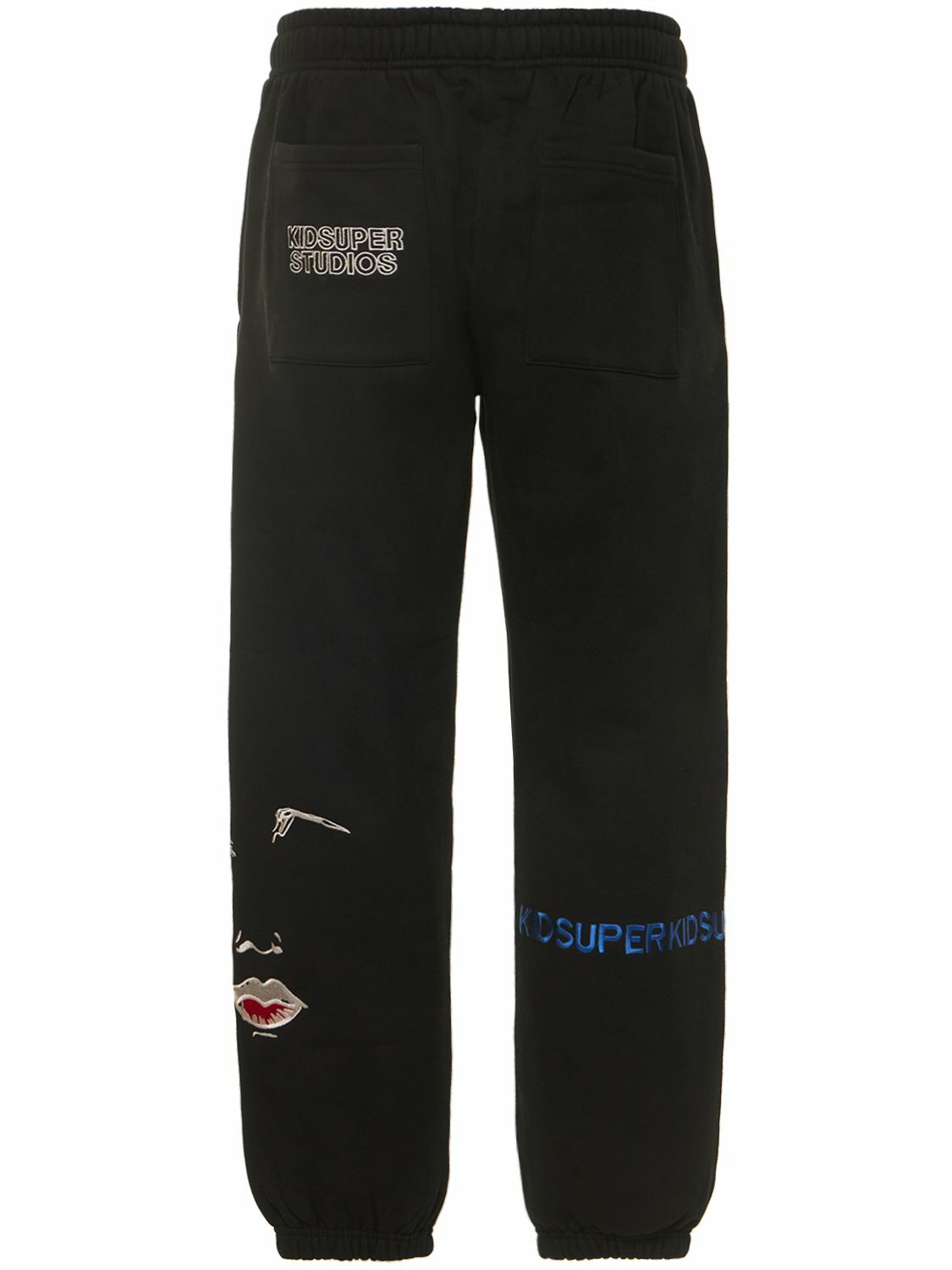 Kid shops super Sweat Pants