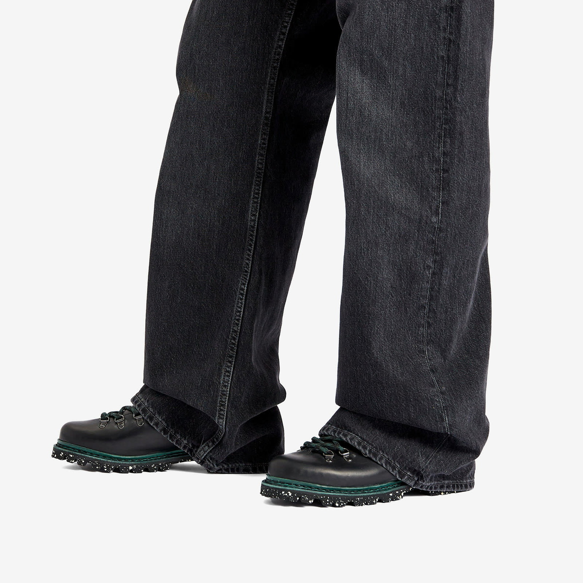 Paraboot Men's x Pyrenex Avoriaz Boot in Black Grain Paraboot