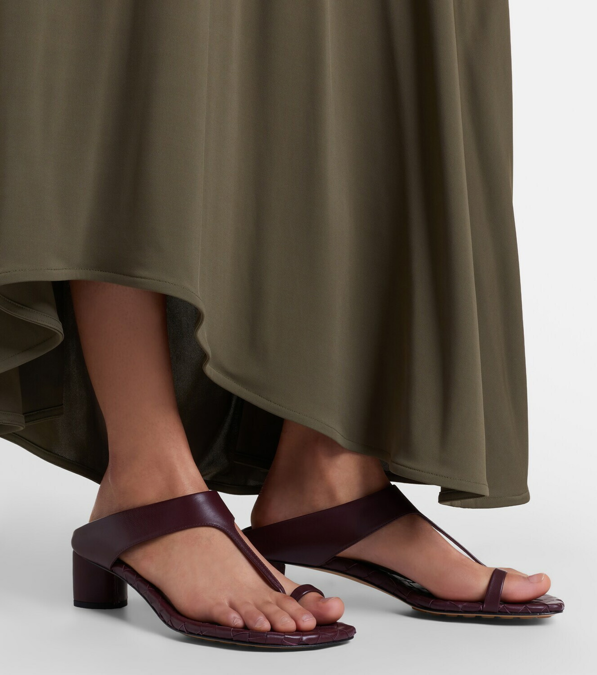 Bottega Veneta Livia Intrecciato leather thong sandals