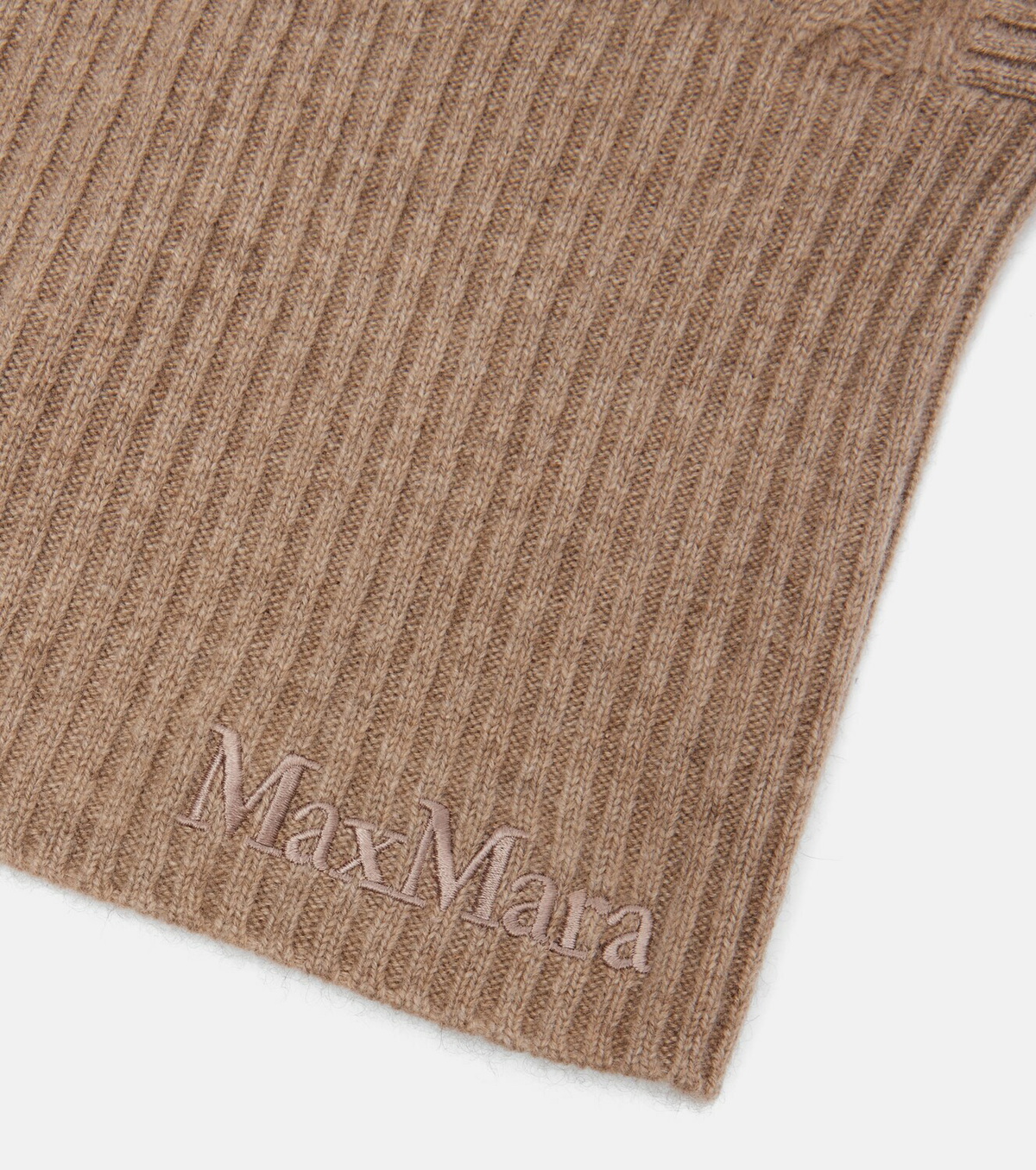 Max Mara Romana cable-knit cashmere hood