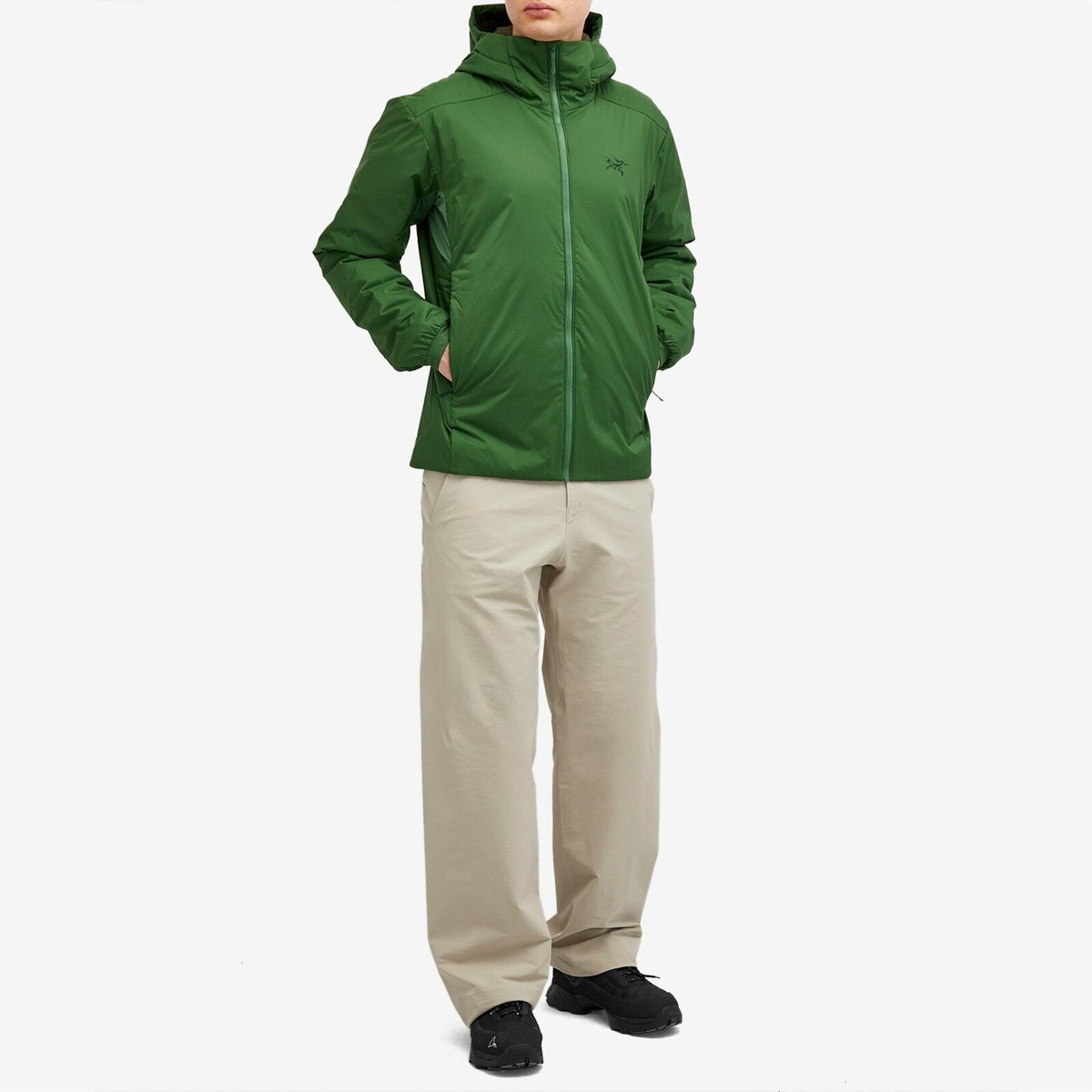 Arc'teryx Men's Atom Heavyweight Hoodie Jacket in Eden Arc'teryx Arc'teryx Men's Atom Heavyweight Hoodie Jacket in Eden Arc'teryx