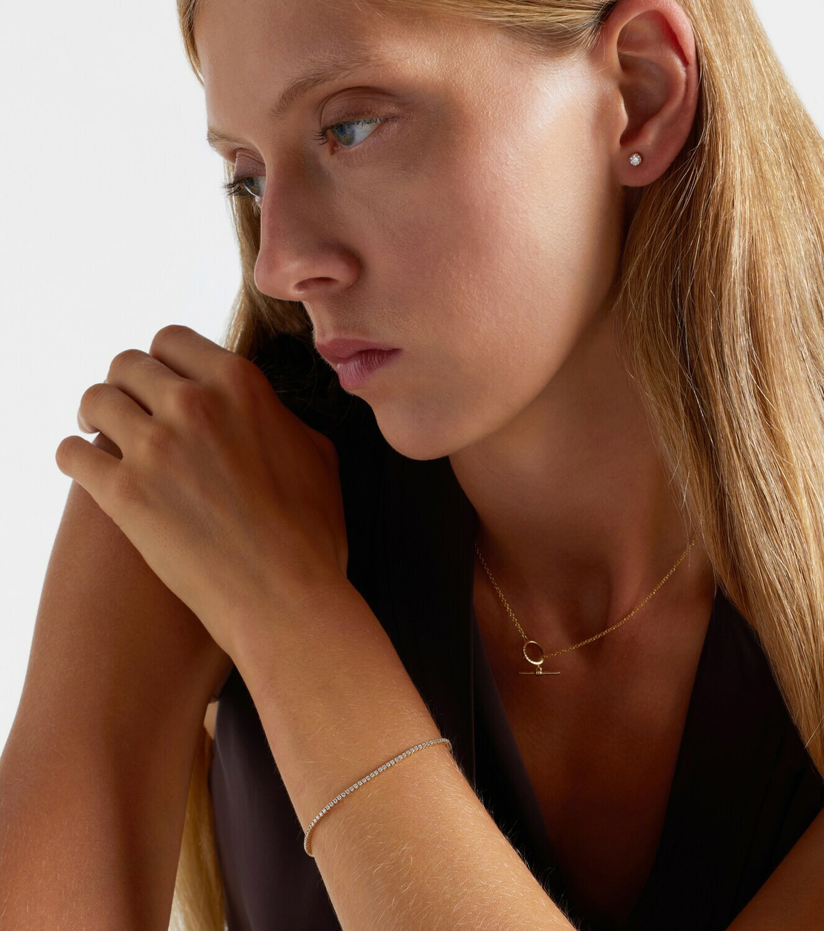 Stone and Strand 14kt gold bracelet with diamonds