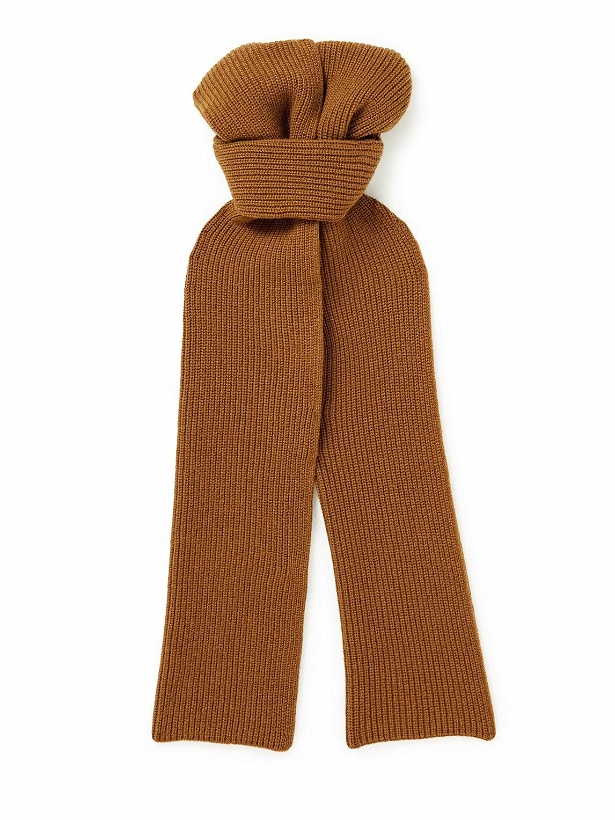 Photo: Mr P. - Ribbed Cashmere Scarf