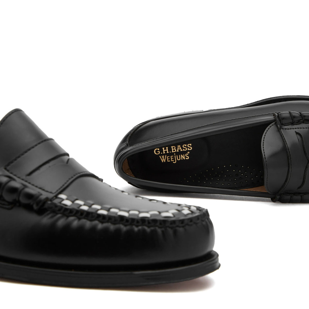 Bass Weejuns Men's Larson Weave Loafer in Black Leather Mono