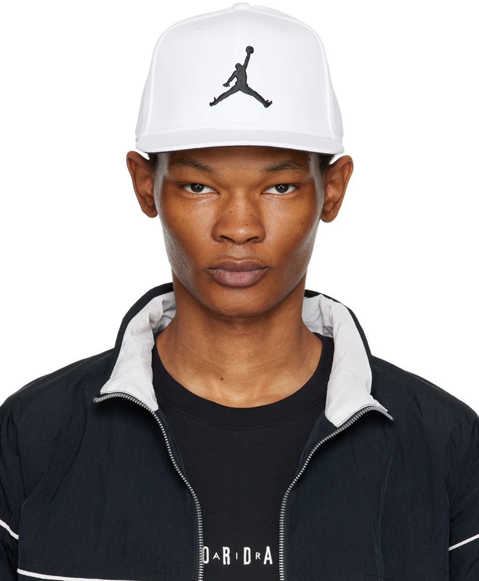 Photo: Nike Jordan White Pro Jumpman Cap