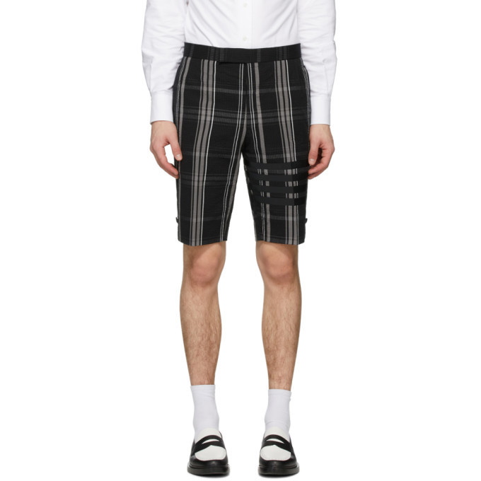 Photo: Thom Browne Black Seersucker Plaid 4-Bar Classic Shorts