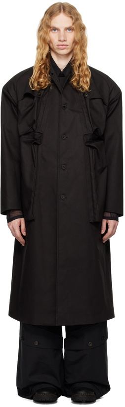 Photo: CARNET-ARCHIVE Black Mass Oversized Trench Coat