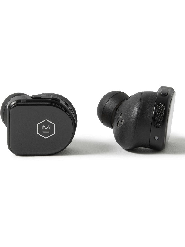 Photo: Master & Dynamic - MW08 Sport Wireless Sapphire Glass In-Ear Headphones