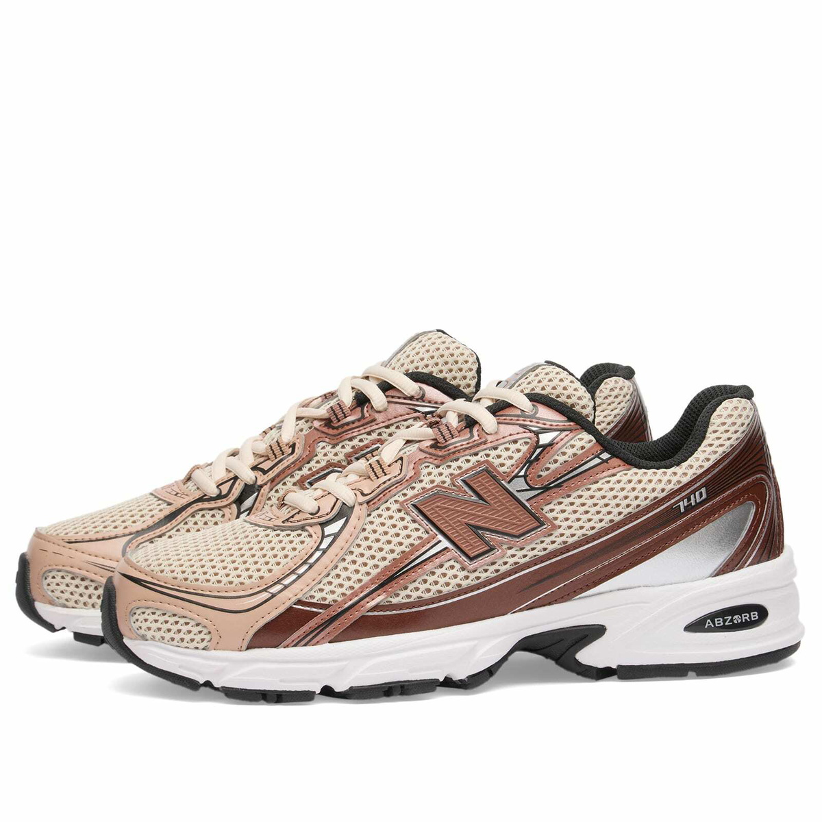 New Balance 740 Sneaker in Beige