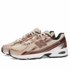 New Balance 740 Sneaker in Beige