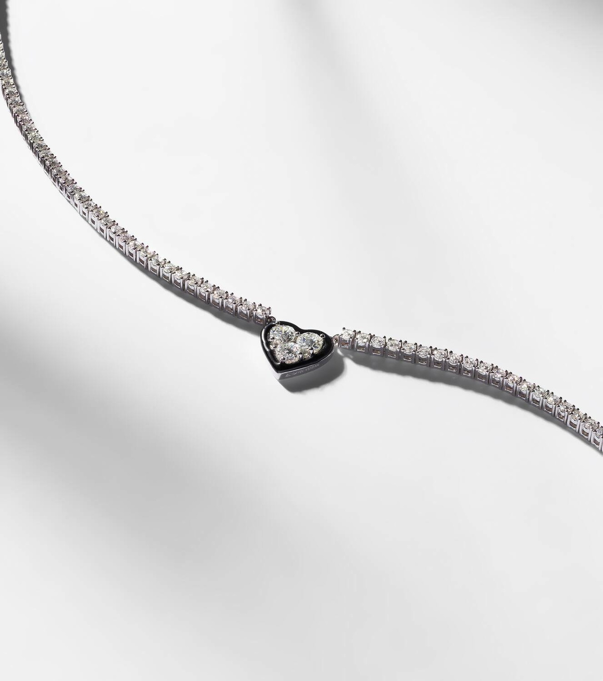 Kamyen Heart 18kt white gold choker with diamonds