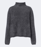 Lisa Yang Sandy cashmere turtleneck sweater
