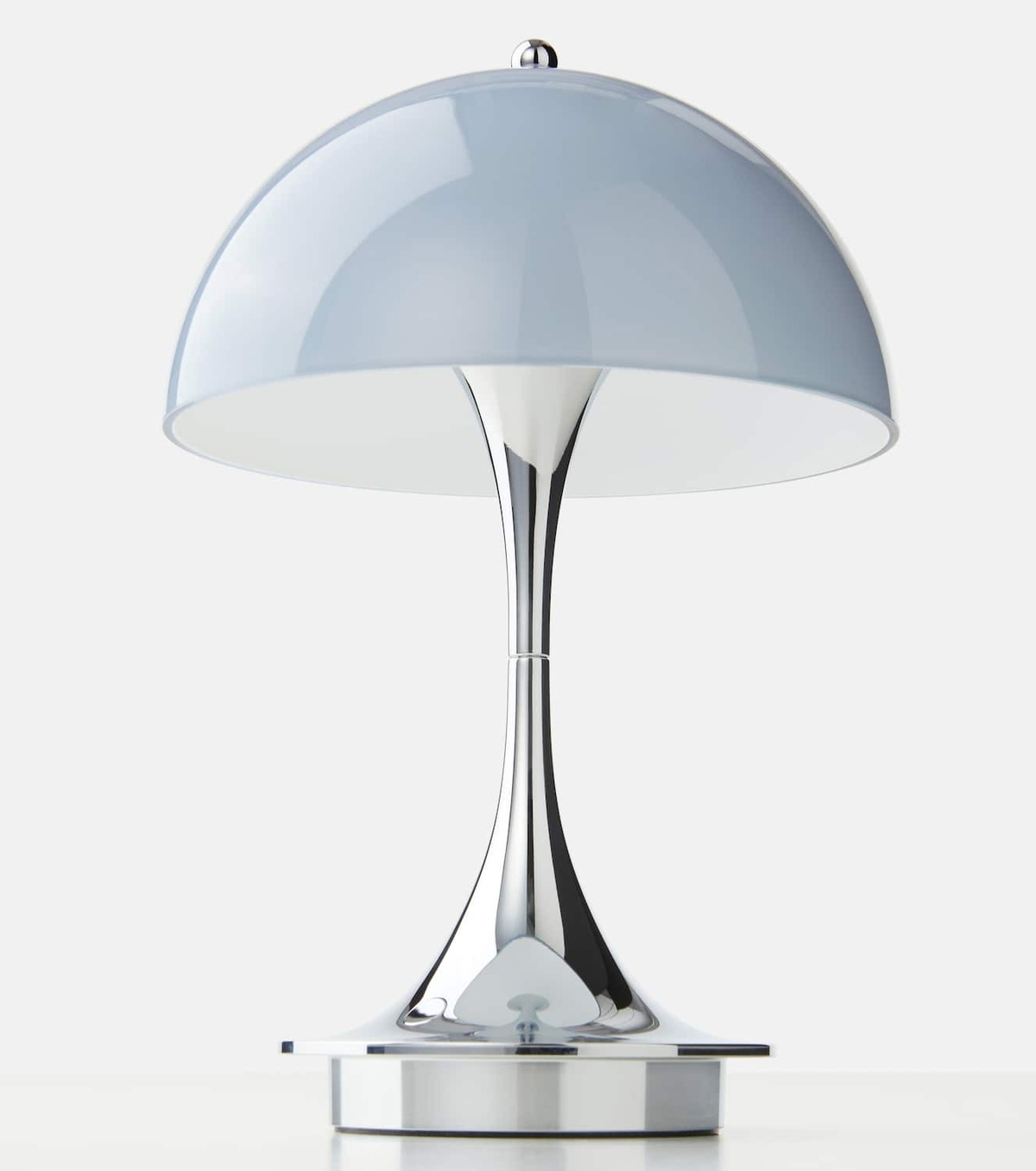 Louis Poulsen Panthella 160 portable lamp by Verner Panton