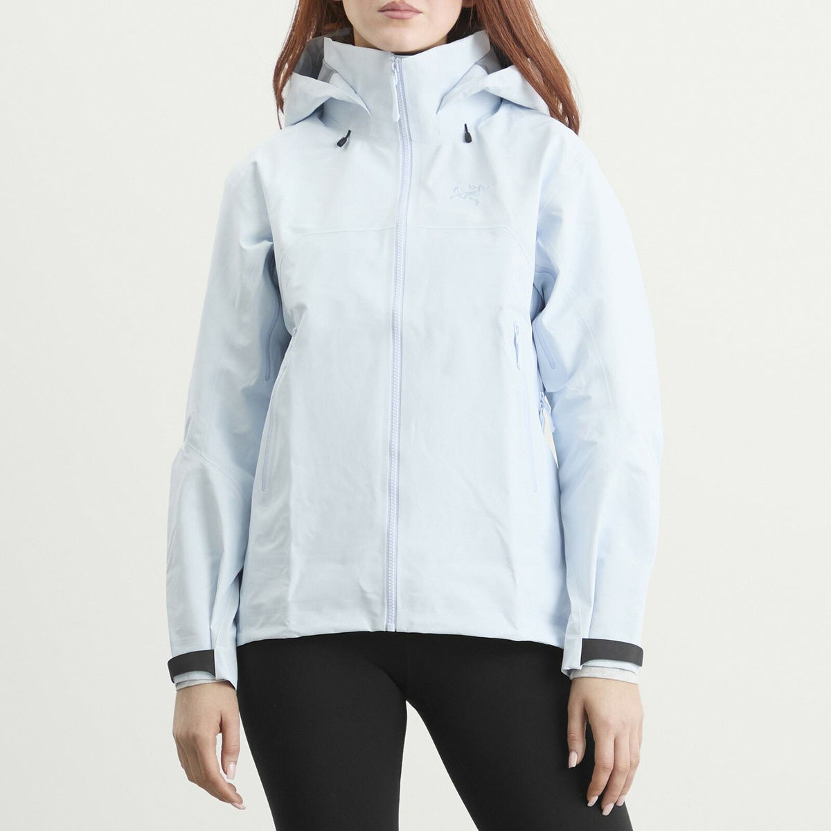 Arc'teryx Women's Arcteryx Beta AR Jacket W in Alpine Blue