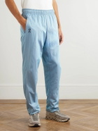 ON - Court Tapered Shell Trousers - Blue