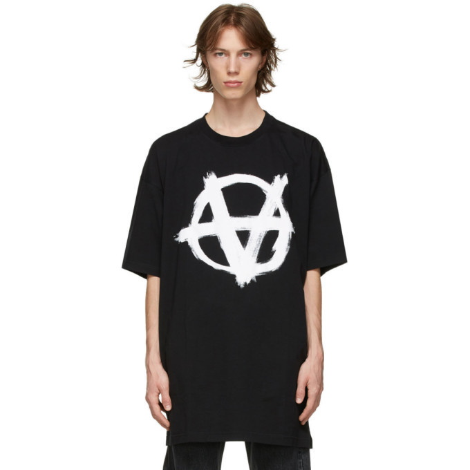 Photo: VETEMENTS Black Oversized Anarchy Gothic Logo T-Shirt