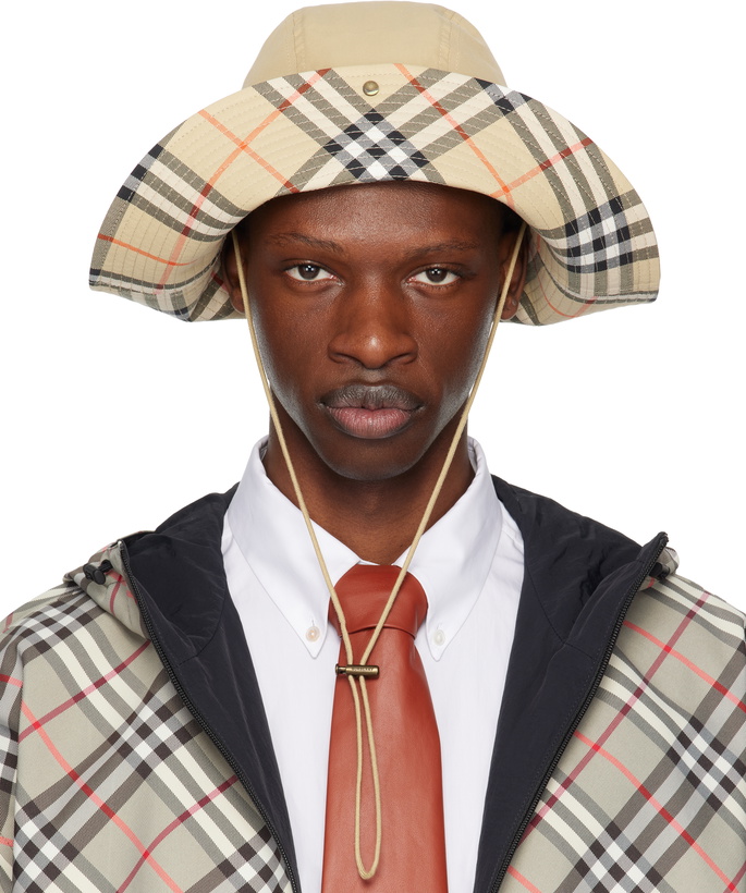 Photo: Burberry Beige Check Brim Gabardine Bucket Hat