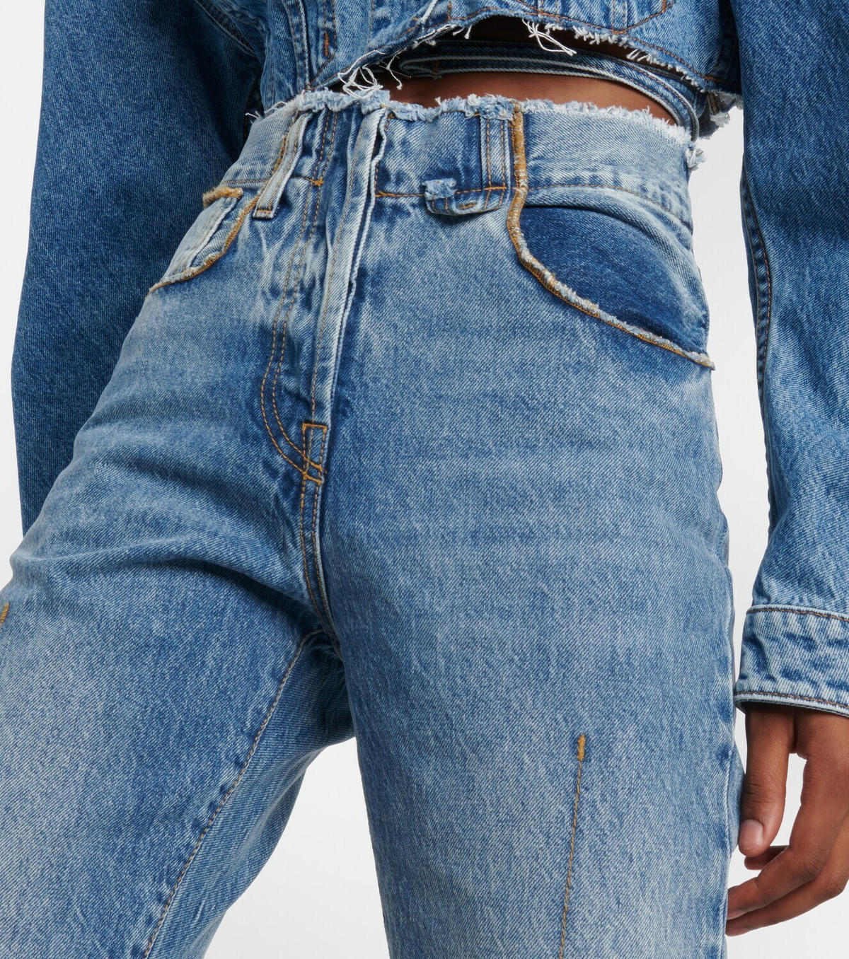【Jacquemus】 De-Nimes high-riseストレートジーンズ Jacquemus Le De-Nimes Droit ハイライズ ストレートジーンズ