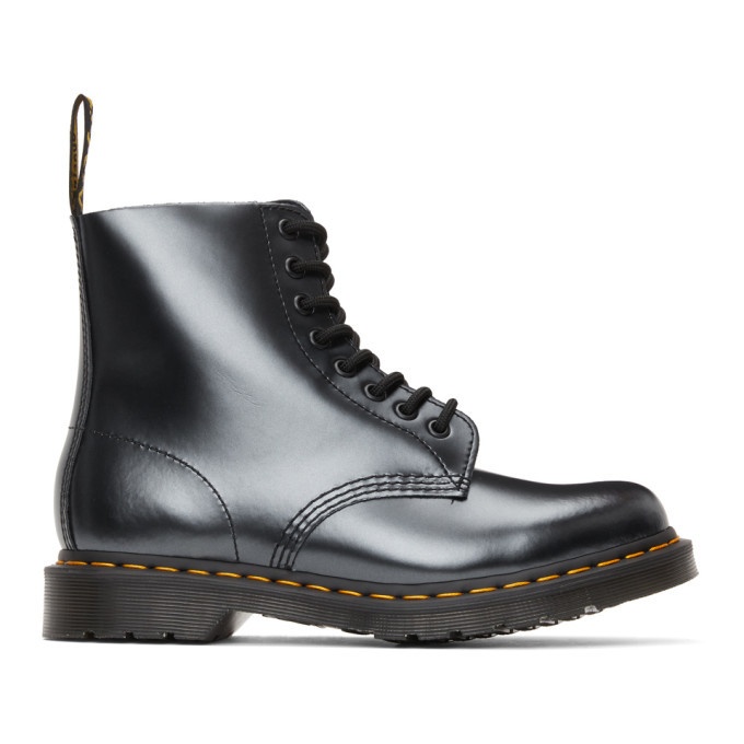 Photo: Dr. Martens Silver 1460 Pascal Boots