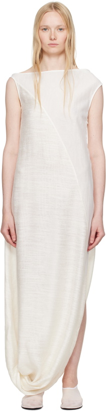 Photo: Ruohan White Twist Maxi Dress