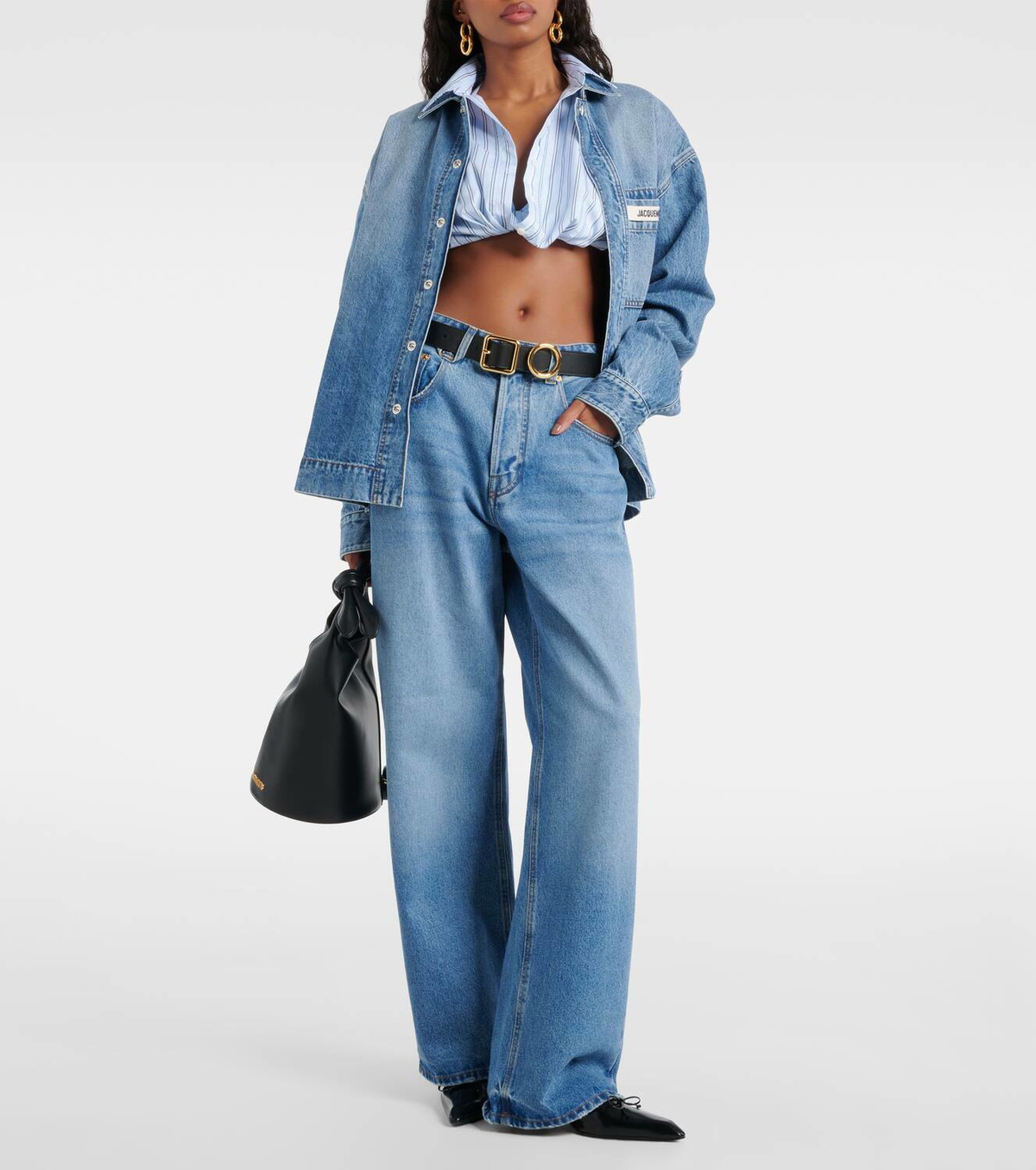 パンツ JACQUEMUS/LE DE NIMES LARGE DENIM The wide de-Nîmes denim pants by JACQUEMUS | Official website