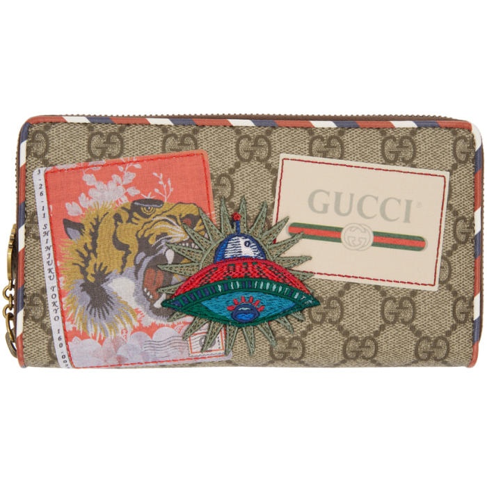 Photo: Gucci Beige GG Supreme Courrier Zip Around Wallet