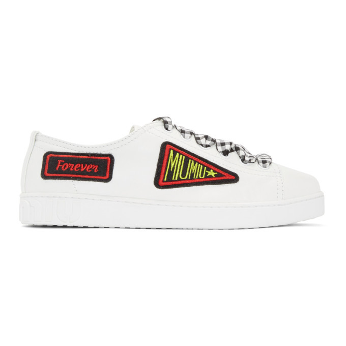 With a white リボントレーン Miu Miu White Gingham Ribbon Sneakers Miu Miu