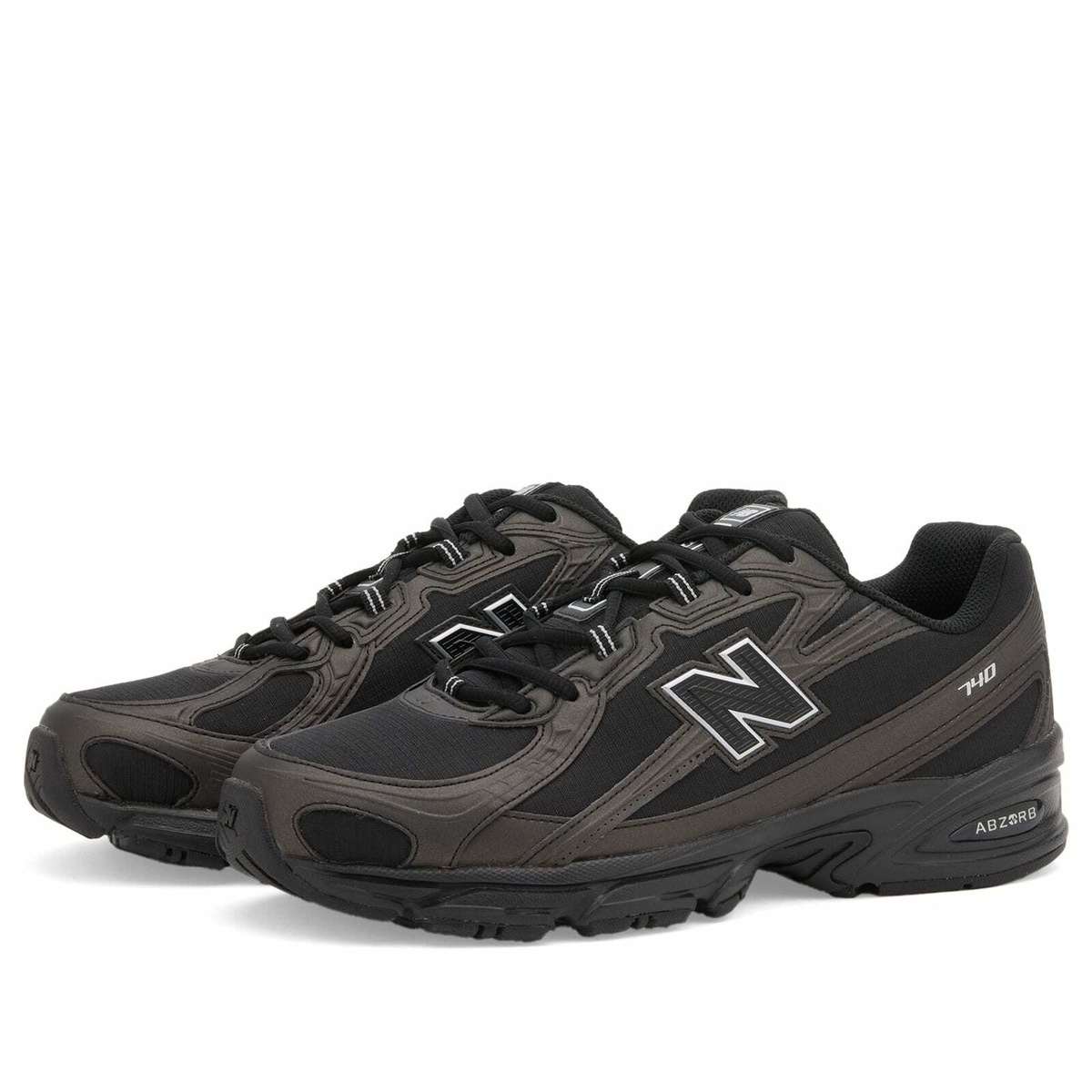 New Balance 740 Sneaker in Black