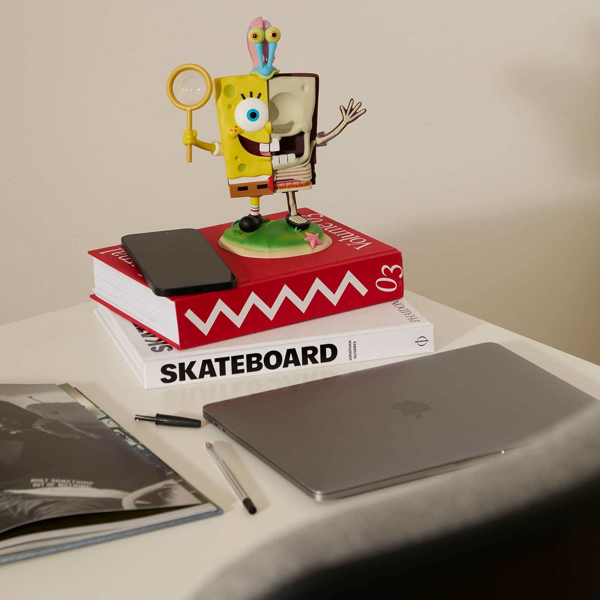 Mighty Jaxx XXRAY PLUS Spongebob SquarePants in Multi 