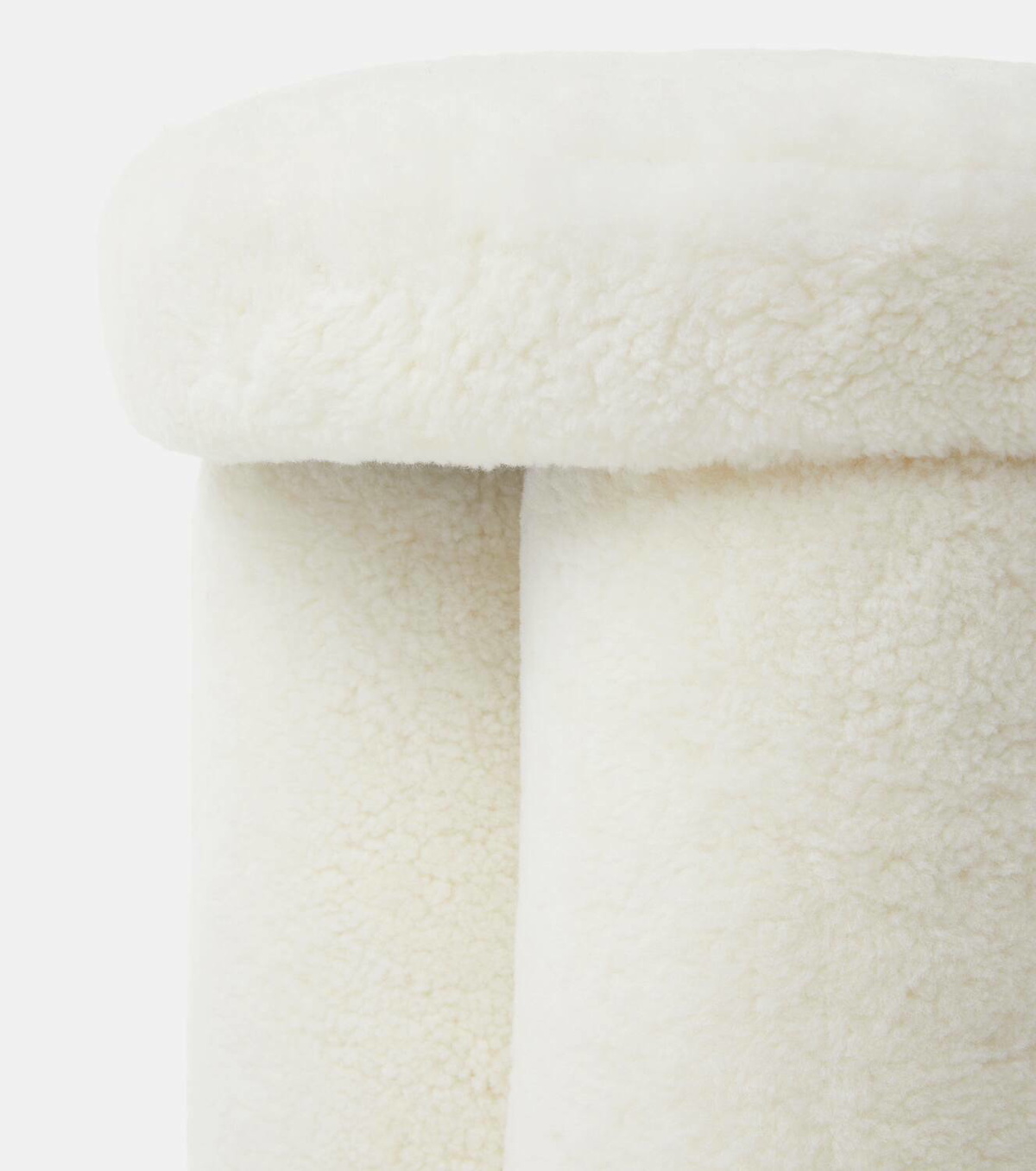 101 Copenhagen Big Foot sheepskin stool