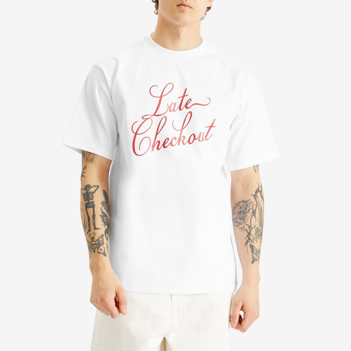 Late Checkout Men's Script T-Shirt in White
