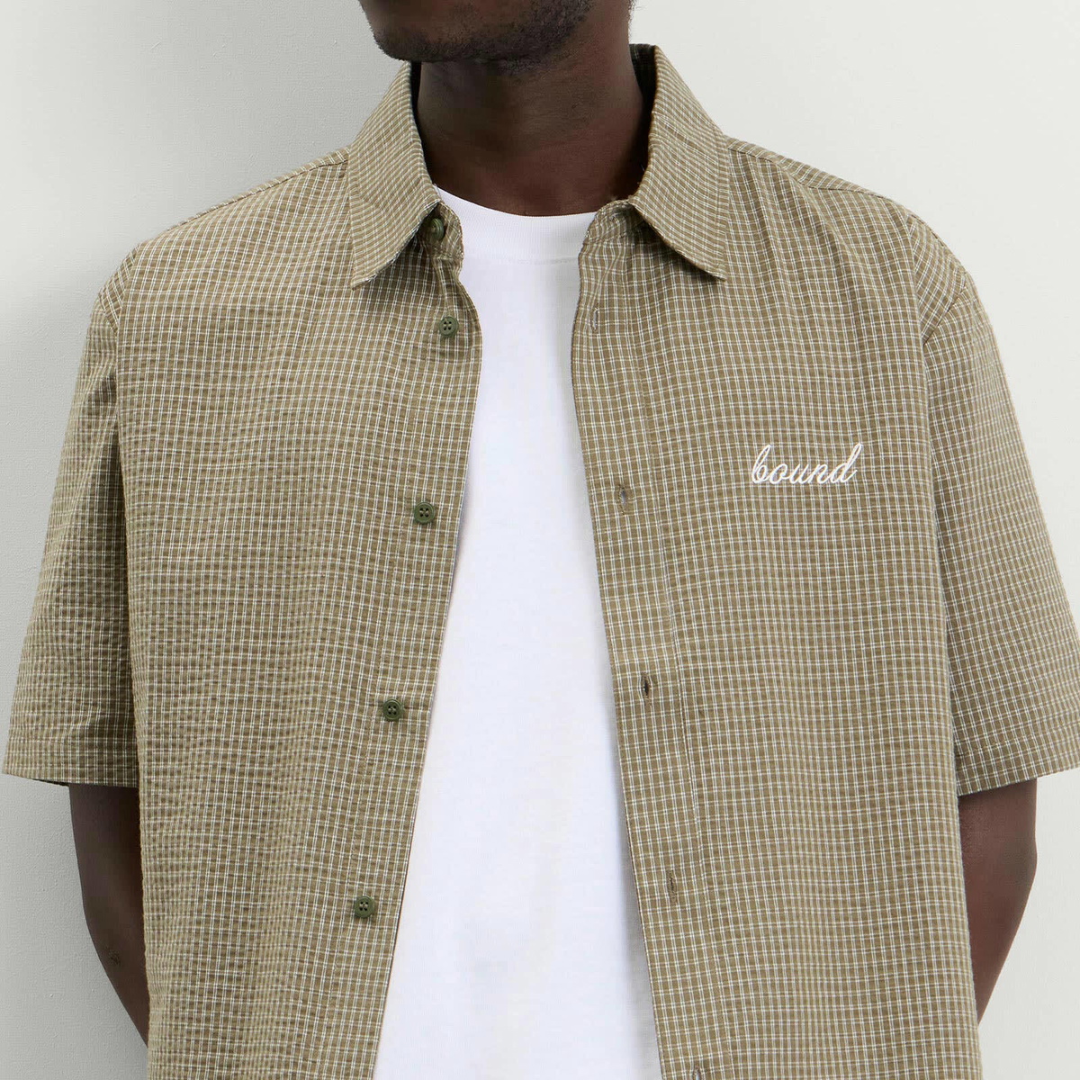 Bound Men's Gingham Cropped Shirt in Olive