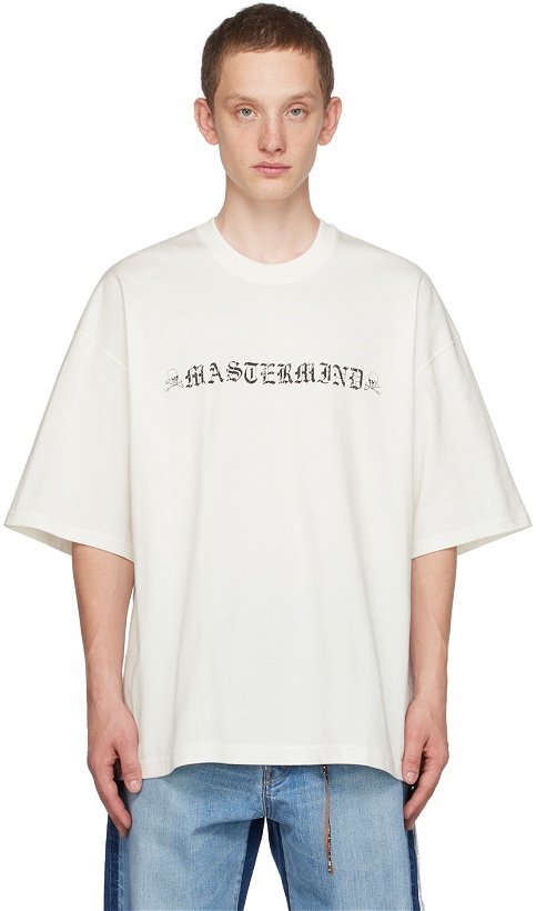 Photo: mastermind JAPAN White Rubbed T-Shirt